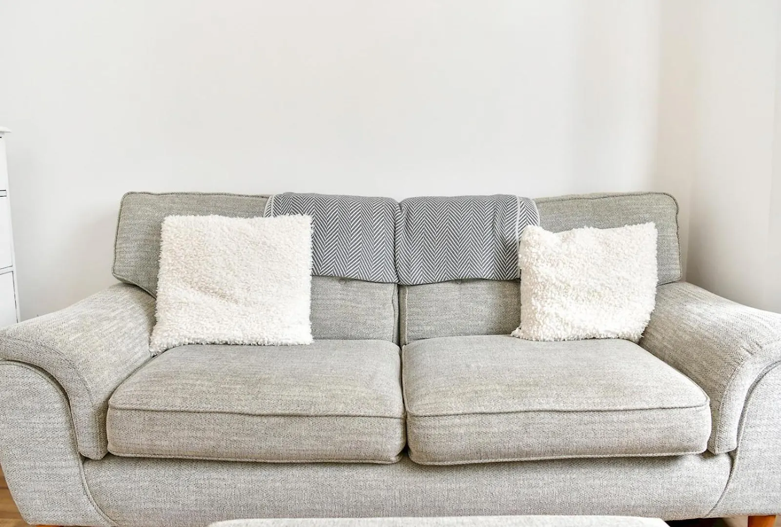 Pass The Keys Two Bedroom Canton Retreat Cardiff
