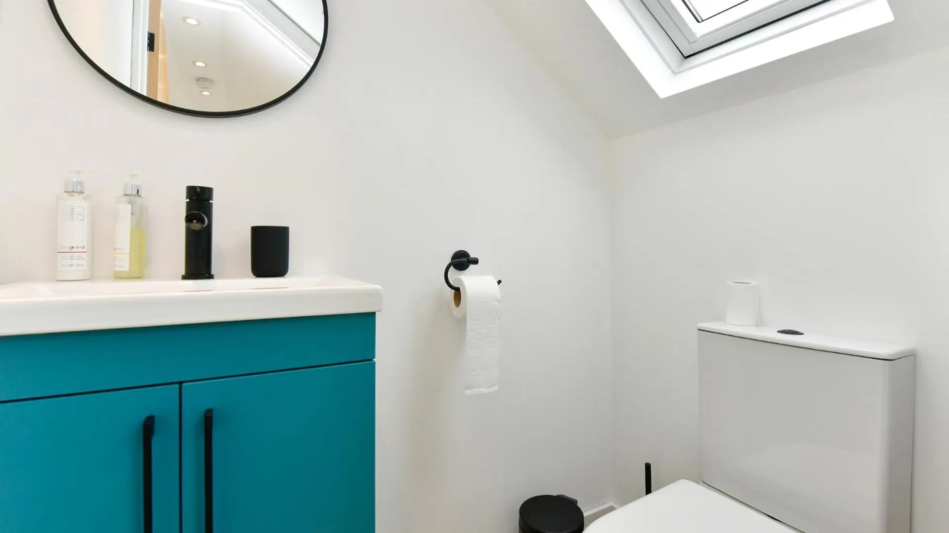Apartment Pass The Keys Two Bedroom Canton Retreat Cardiff United Kingdom