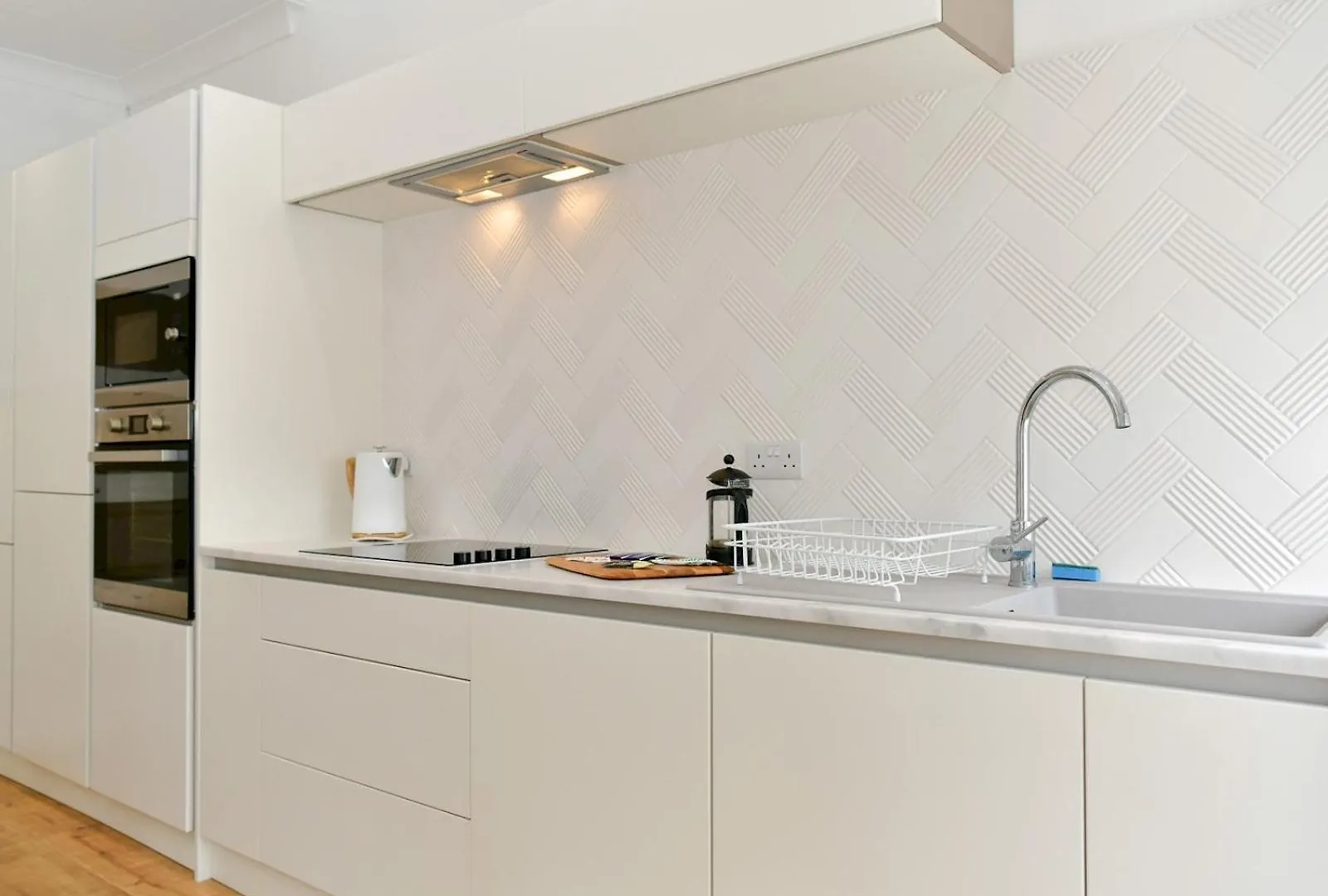 Pass The Keys Two Bedroom Canton Retreat Cardiff